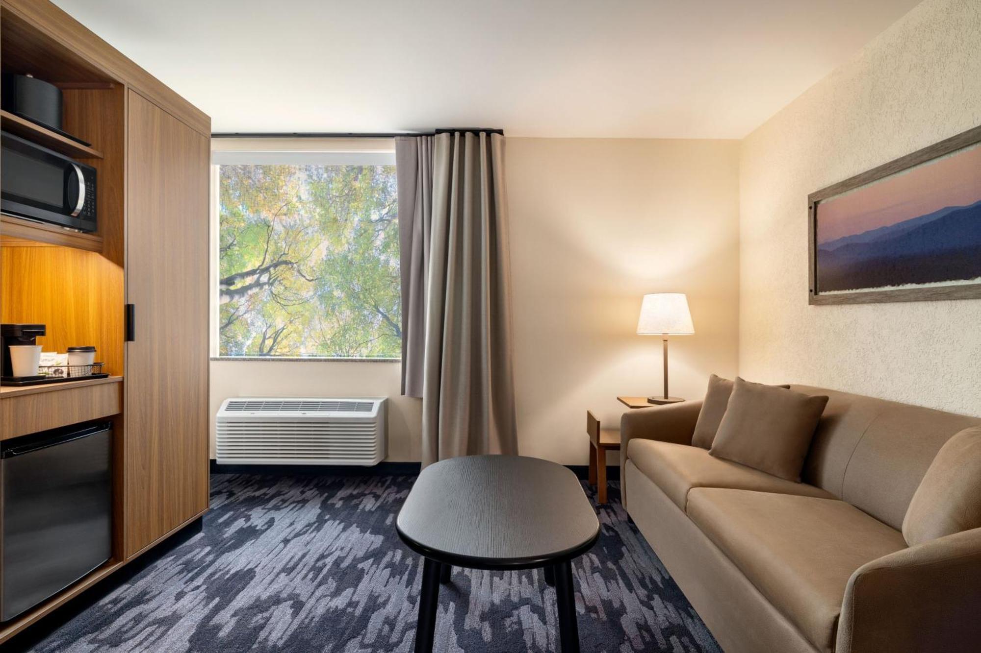 Fairfield By Marriott Inn & Suites Madison South Exteriér fotografie