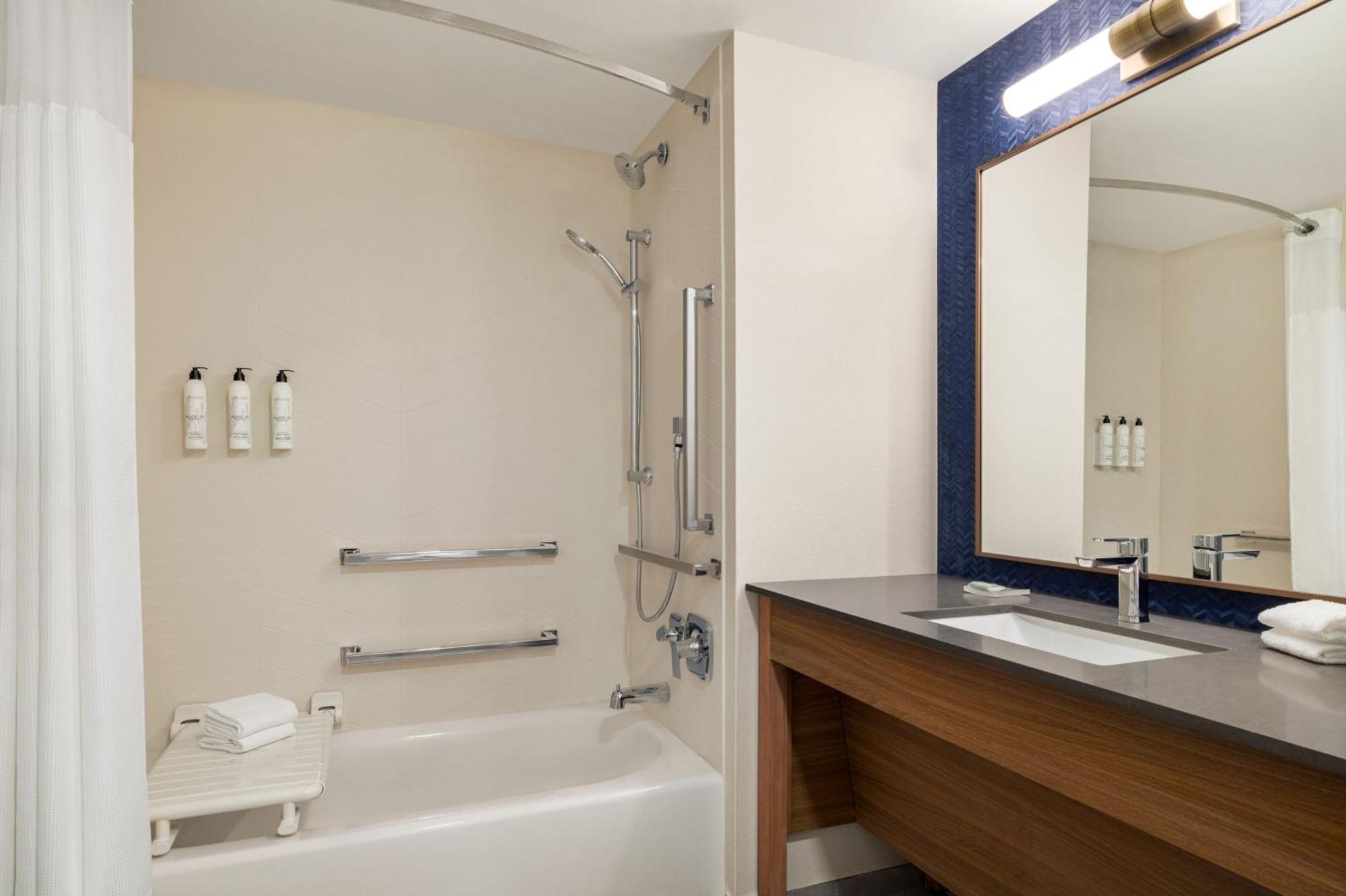 Fairfield By Marriott Inn & Suites Madison South Exteriér fotografie